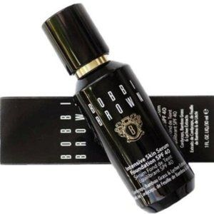 Bobbi Brown Intensive Skin Serum Foundation Warm Sand SPF 40